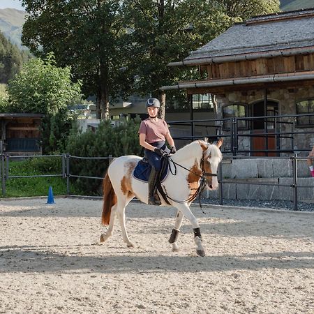 Der Unterschwarzachhof Hotel Saalbach-Hinterglemm Eksteriør billede