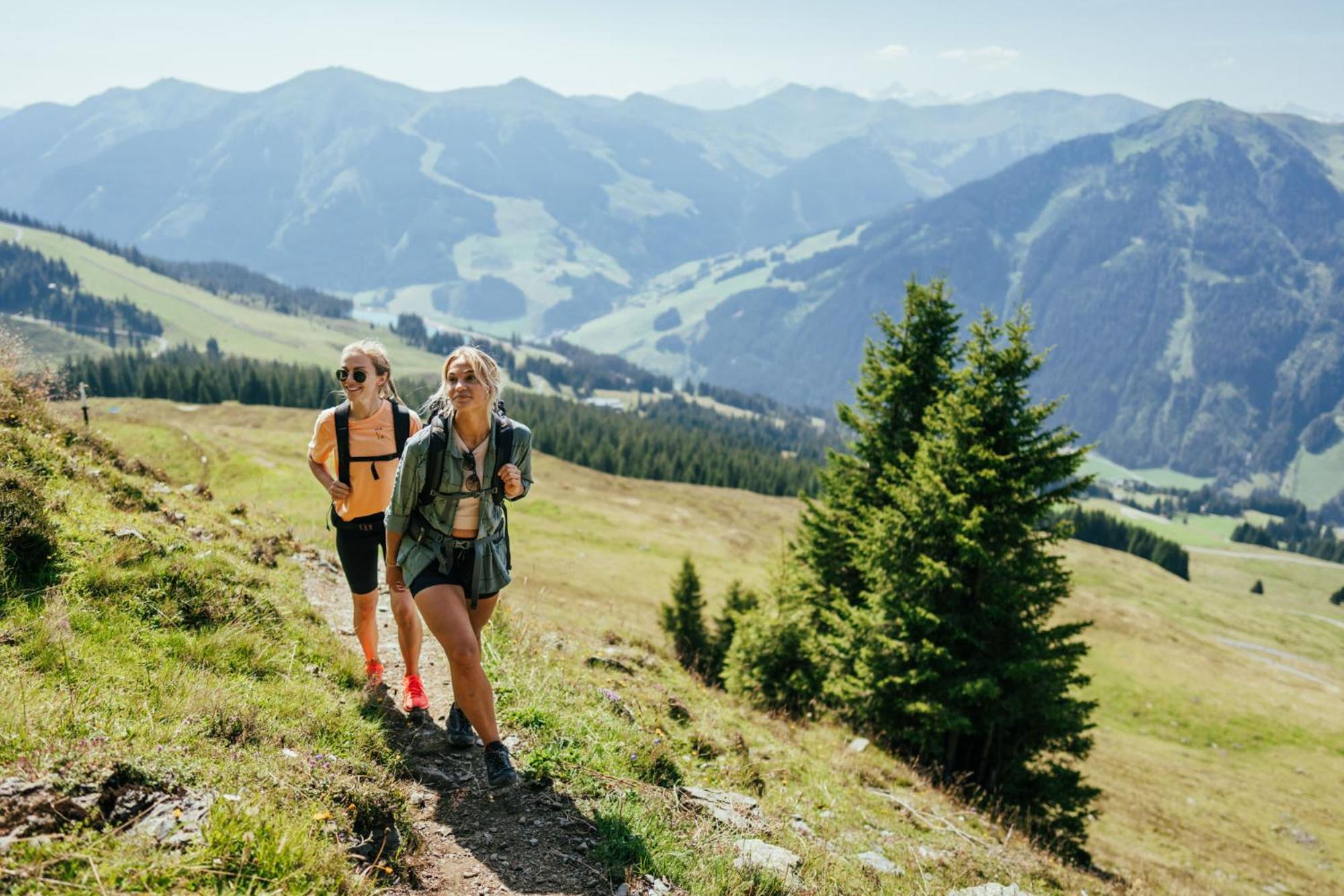 Der Unterschwarzachhof Hotel Saalbach-Hinterglemm Eksteriør billede
